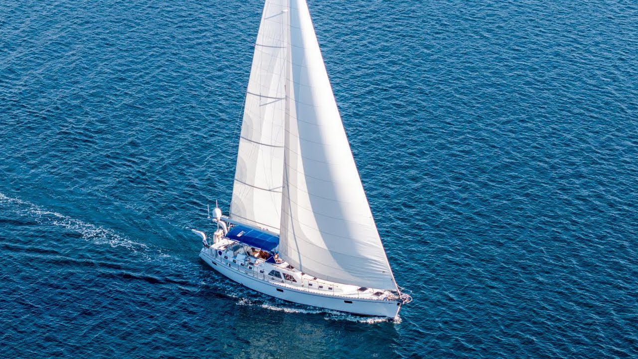 2010 Hylas 70 For Sale - Interior Tour & Sailing Video