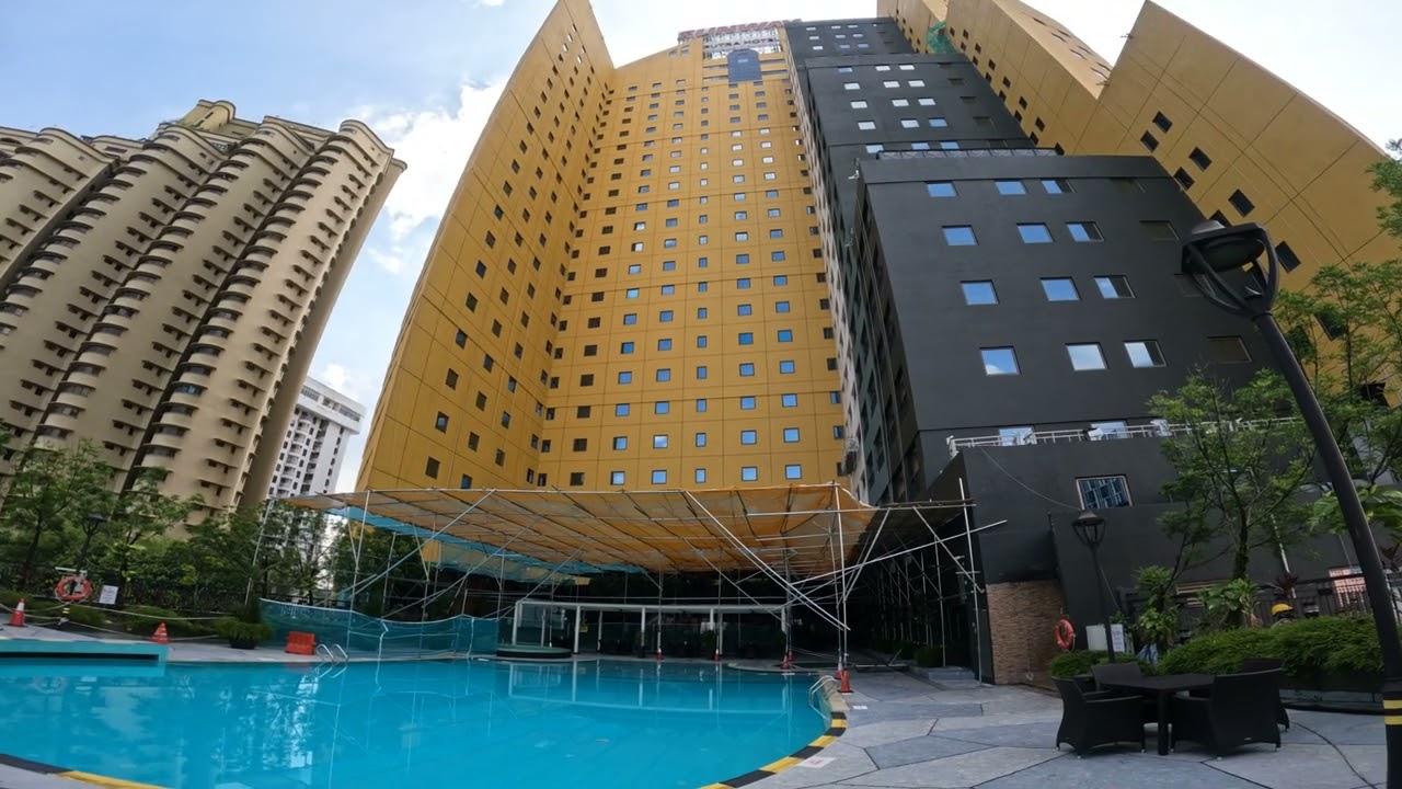 Is this the MOST affordable ⭐⭐⭐⭐⭐hotel in Kuala Lumpur? Review of Sunway Putra Hotel
