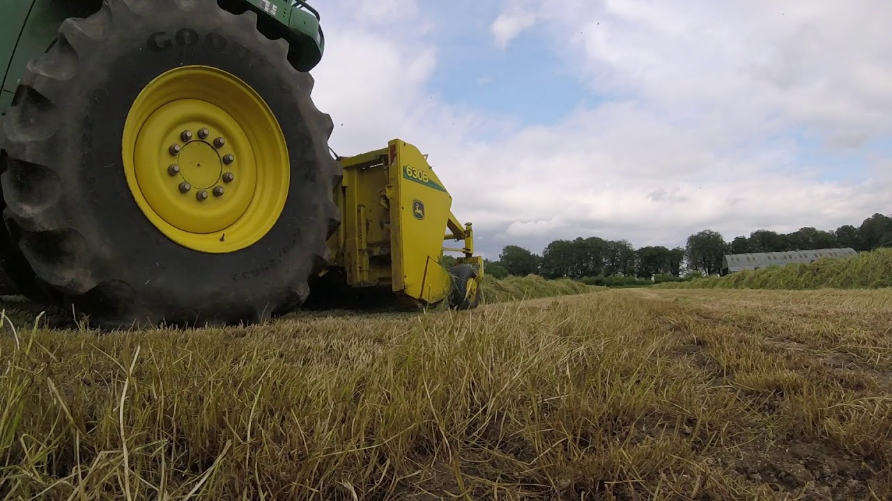 Finnegan's Farm & Swan Agri lifting Silage