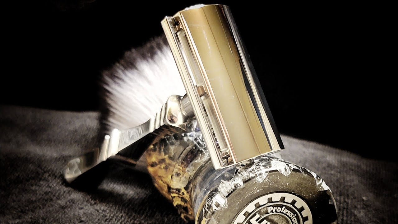YAQI SENTINEL 1.5 • SHAVING WAY ABOVE IT'S PRICE TAG • POLISHED STAINLESS STEEL BEAUTY