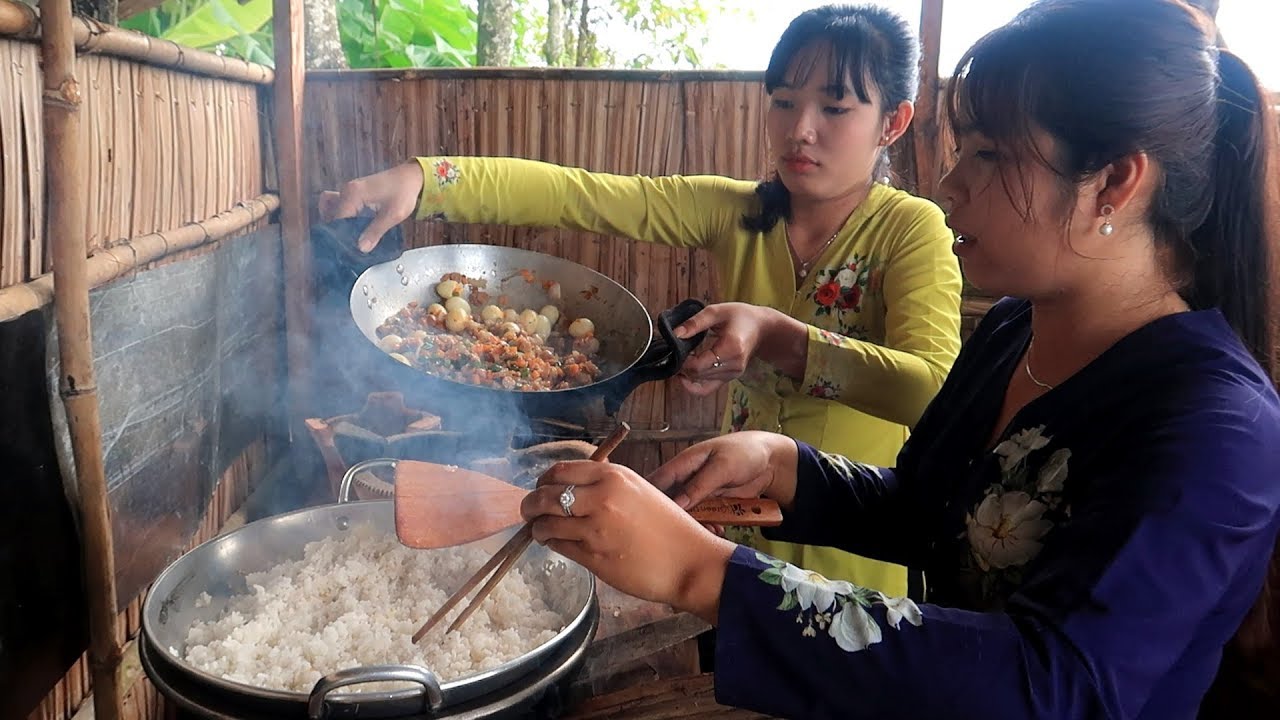Buổi sáng Chiên Chảo Cơm chà bá cho cả nhà cùng ăn | Thôn Nữ Miền Tây