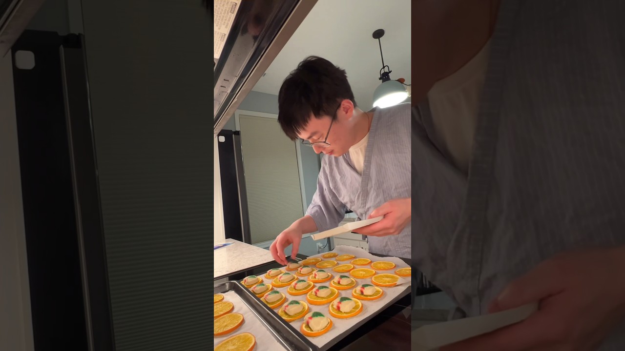 Quietly making orange cookies at 2 AM🌛🤫