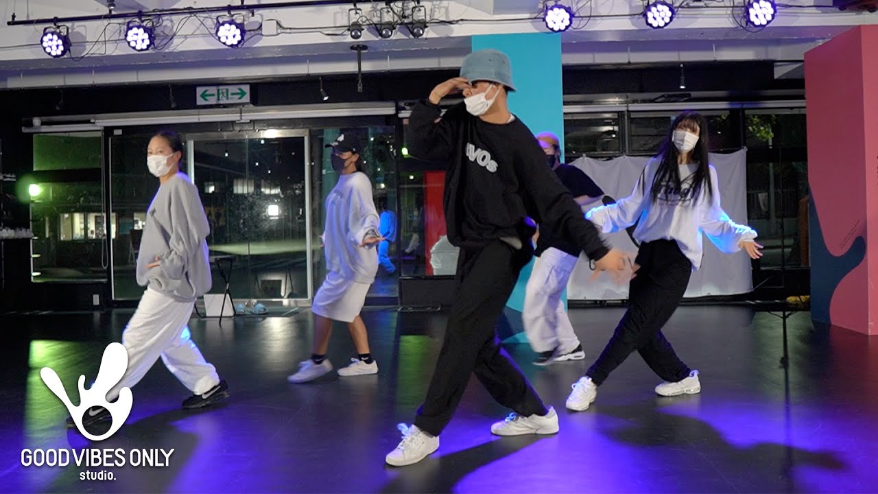 【ダンス振付】R&B 中級クラス  インストラクター TAKANE (水曜20:00-21:00)