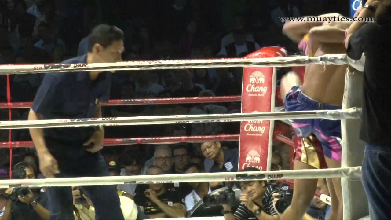 Superlek vs Tanonchai - Lumpini Stadium, 3rd December 2013
