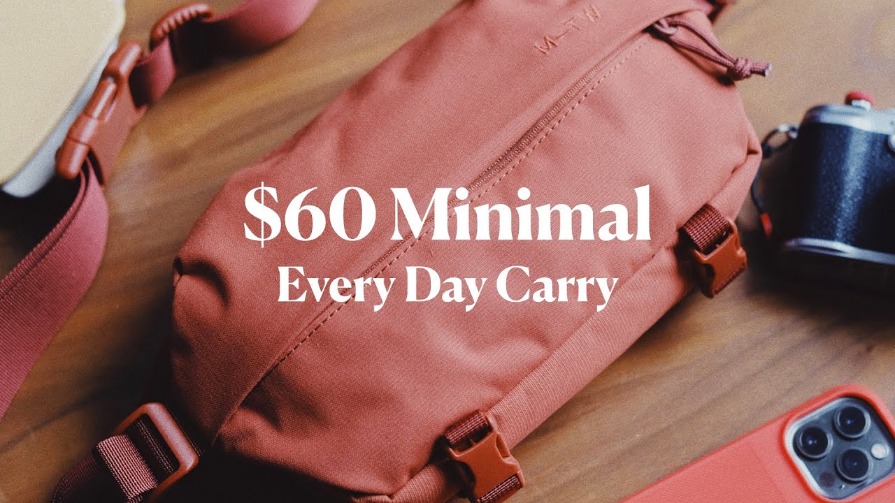 The best MINIMAL EDC of 2020 [Every Day Carry] - Moment Fanny Sling Review
