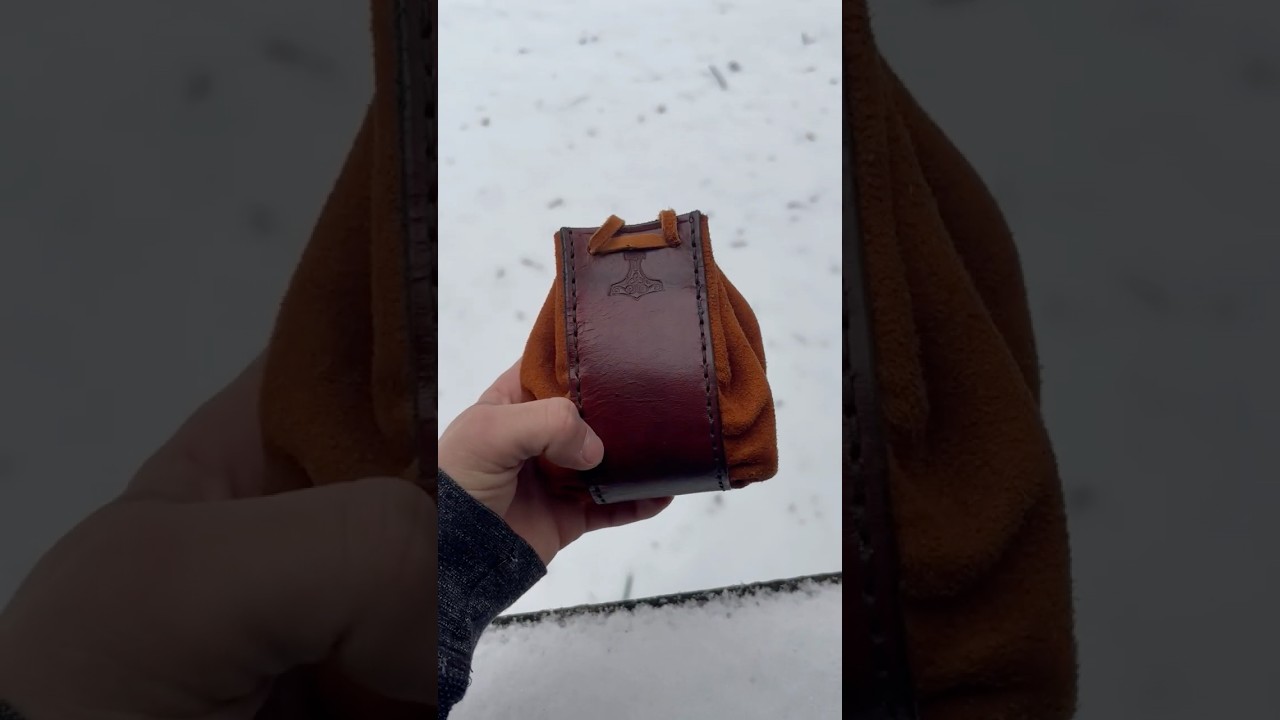 Making Thor/Viking leather pouch #artofrro #leather #art #handmade #etsy #pouch #viking #thor #asmr