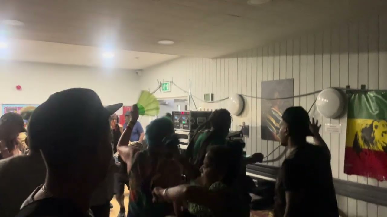 Ital Power playing GullyRoots & M.Ital - Keys to Zion Gates [Dubplate] @ AfricanCaribbean Centre 3/8