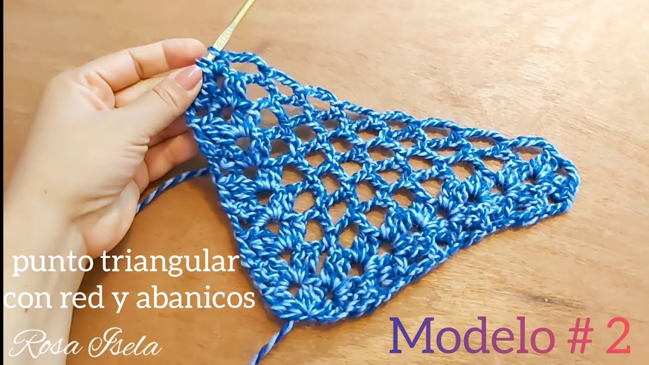 Punto triangular con red y abanicos