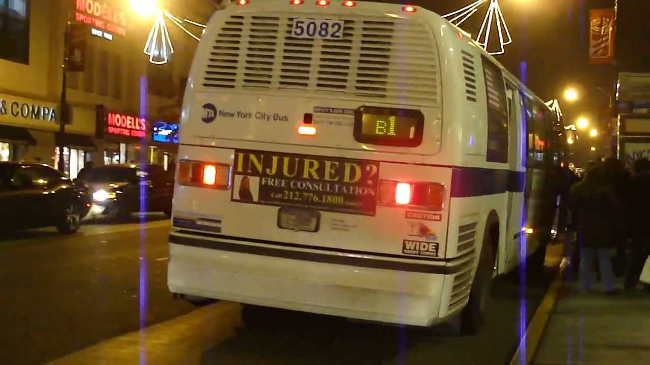 MTA NYCT Bus: 1999 Nova-RTS B1 Bus #5082 & Orion VII NG S79SBS #4268 at 5th Ave-86th St