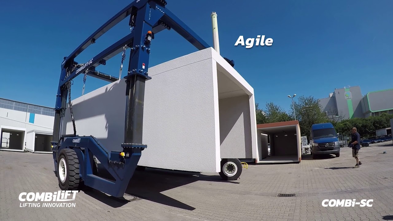 Combilift - COMBi-SC - Straddle Carrier lifts Prefabricated Garage