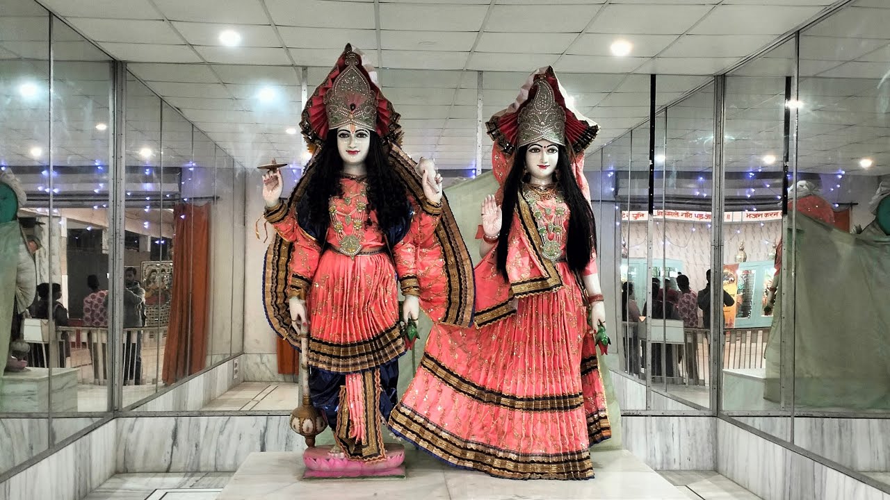 Jai Shree Ram is live aarti Bhajan Sandhya #aarti #ganga #ayodhya #Hanumanchalisa