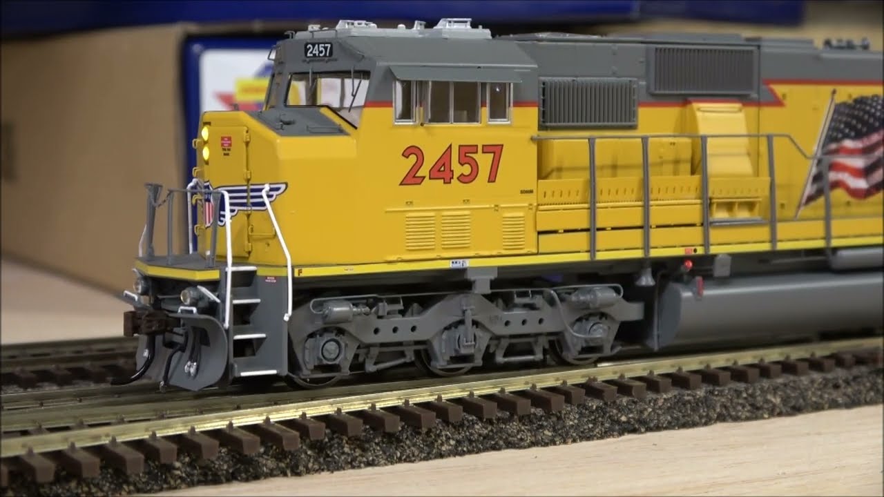 Product Demo: Athearn Genesis SD60M 2022 Release UP w/PTC Antenna and Tsunami 2 Sound!