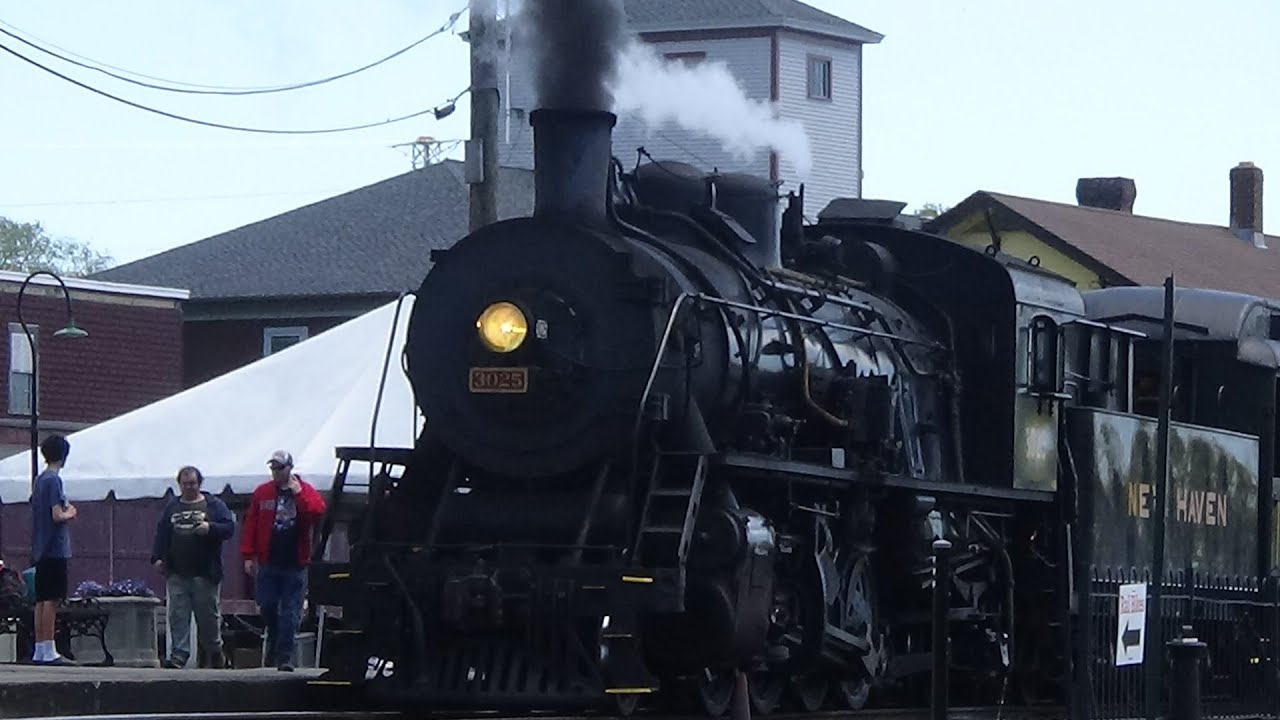 Train Chase with New Haven #3025! - 5/15/22