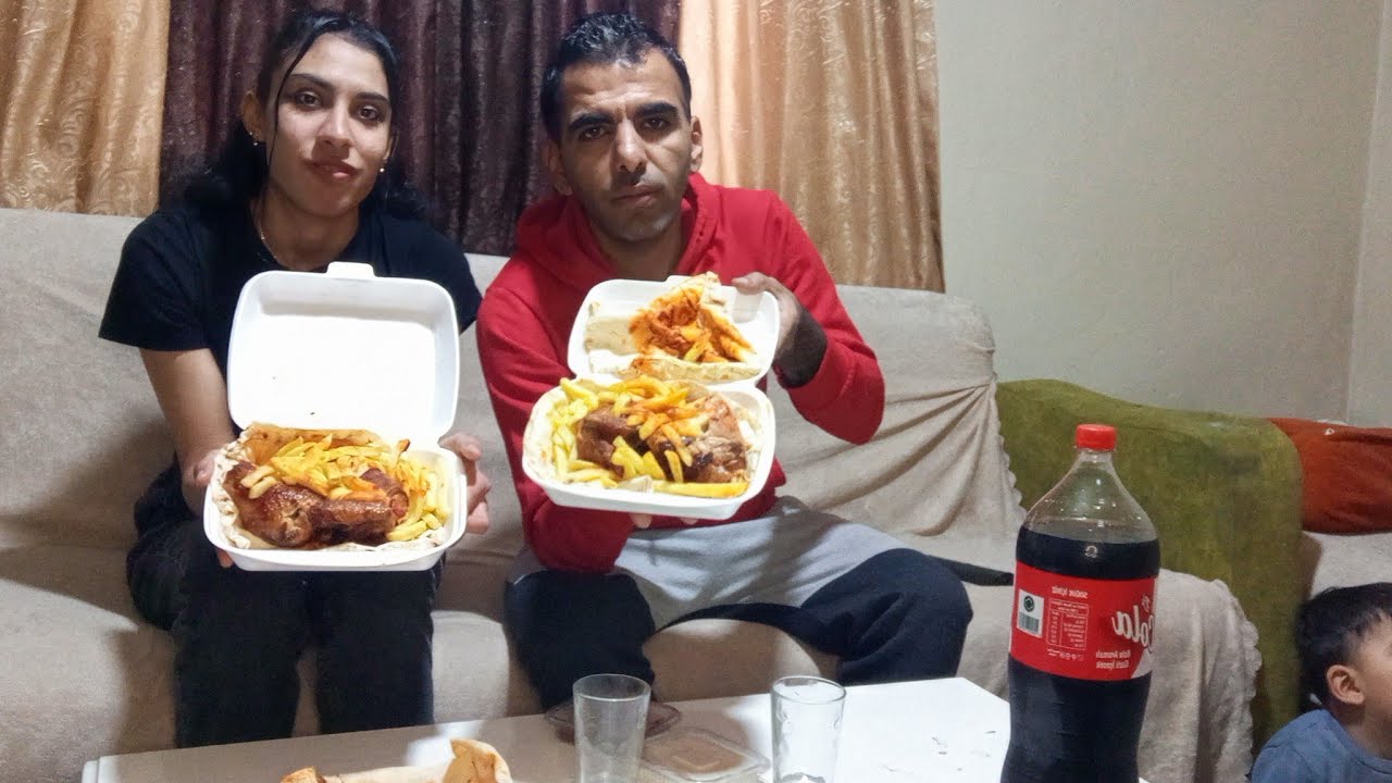 تحدي فرج مشوي على طلبكم اقوى تحدي شوفوا للاخر سلاف راح يربح ولا شيار🍗🍗