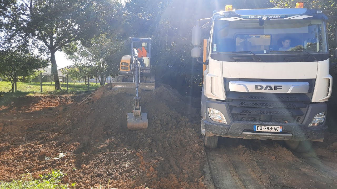 terrassement chargement de camion
