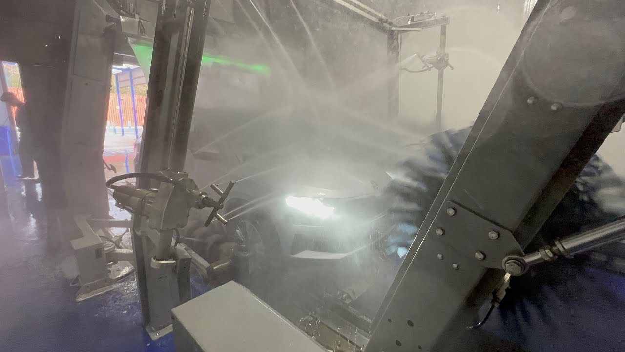 Awesome Christ Evolution Tunnel At Platinum Auto Wash - Dublin Ireland