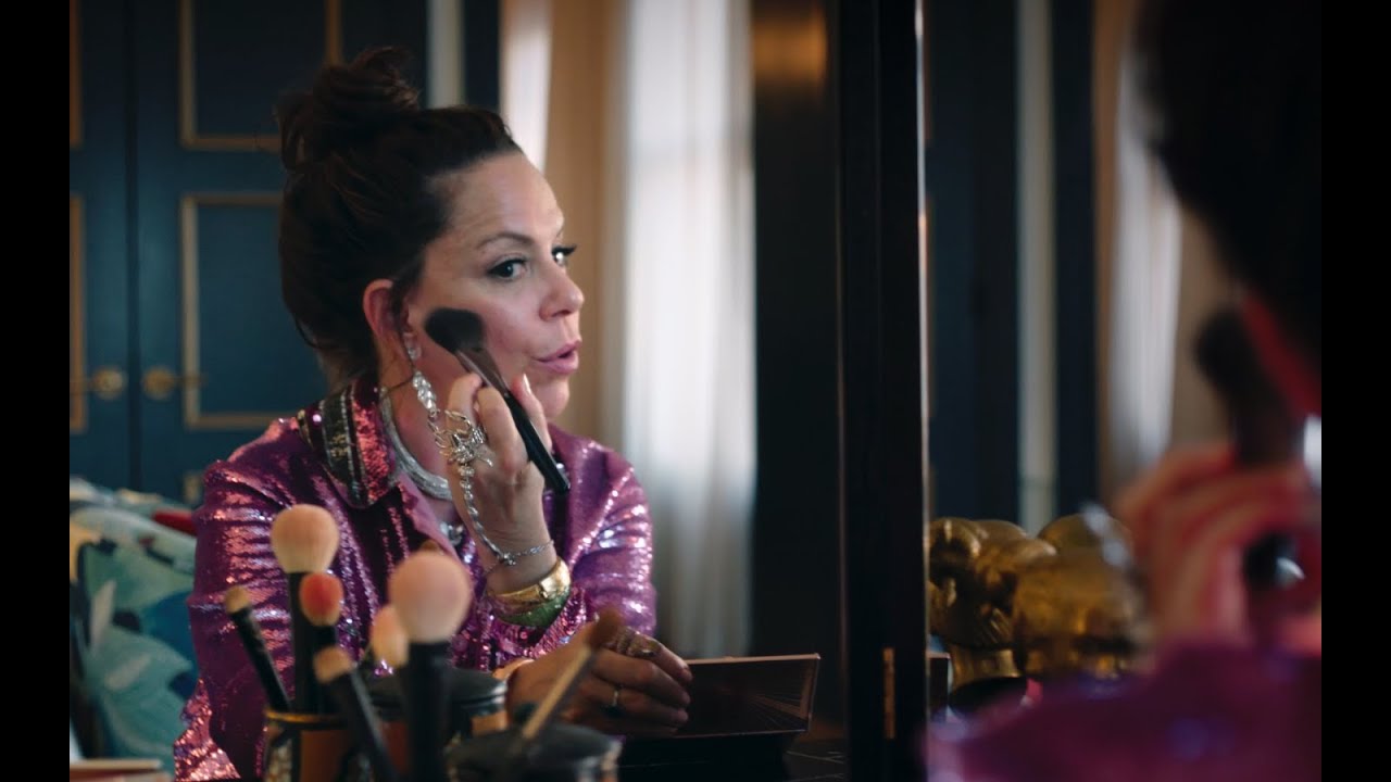 Bebel Gilberto - Deixa (Official Video)