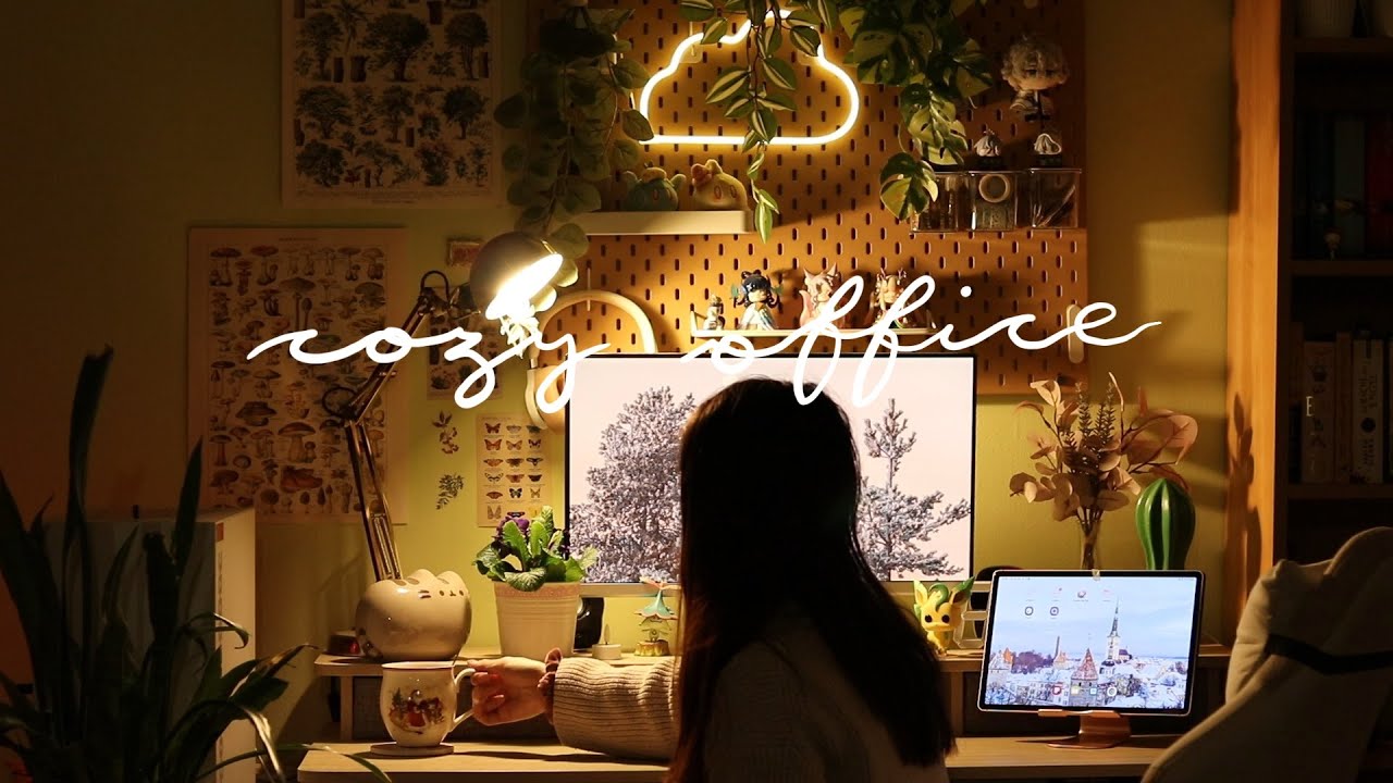 Creating my cozy dream office space! | Moving into my Studio Apartment pt 4