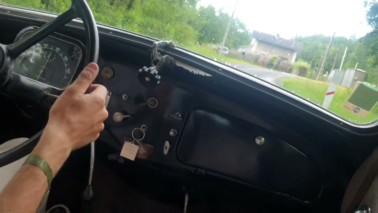 Balade en citroën traction 7c de 1939 entre Souillac (46) et Gourdon (46)