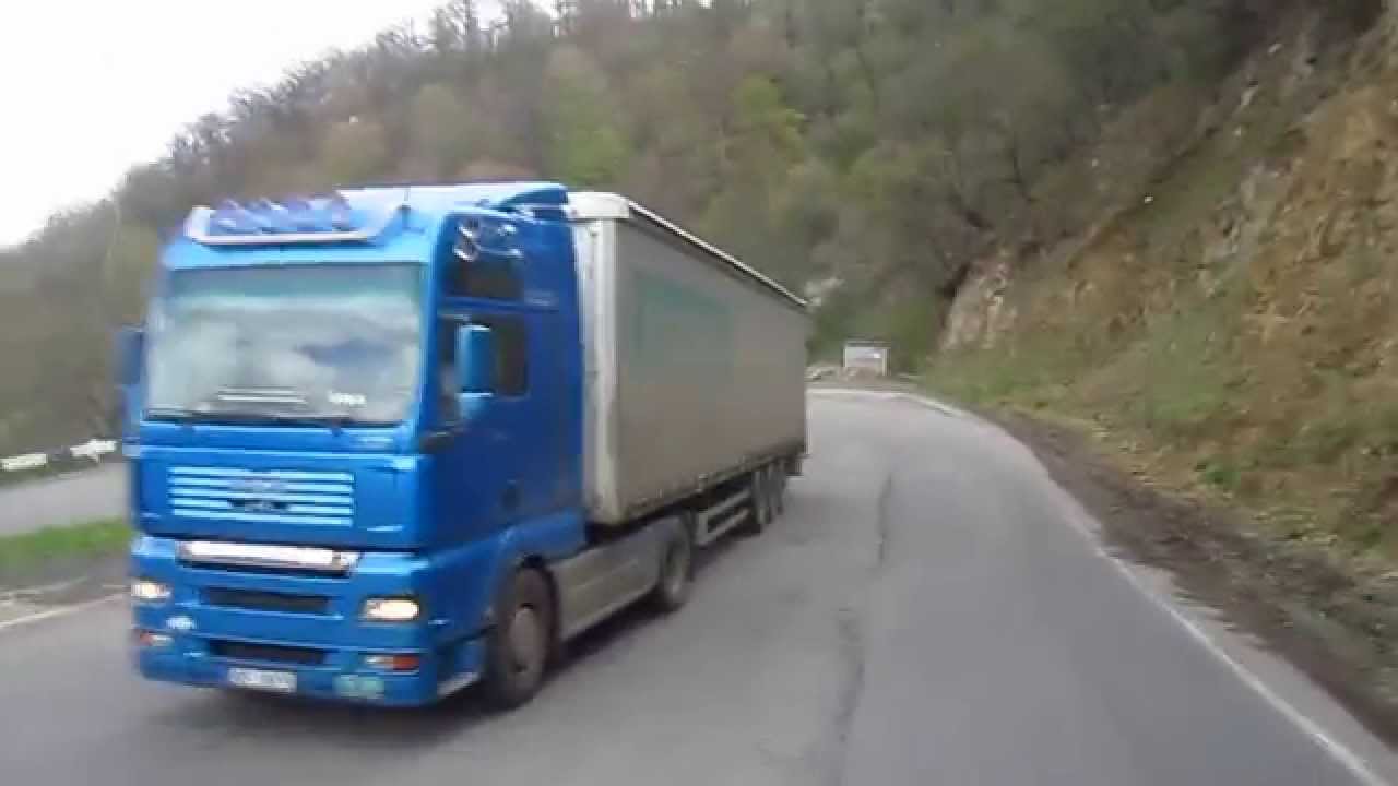 Армения. Севанский  перевал.Спуск.