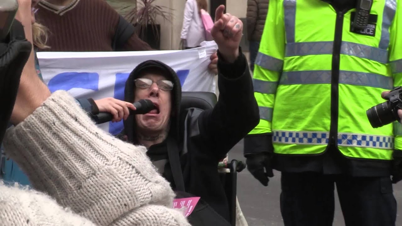 7 MINUTES - A SHORT DOCUMENTARY ON FUEL POVERTY IN THE UK