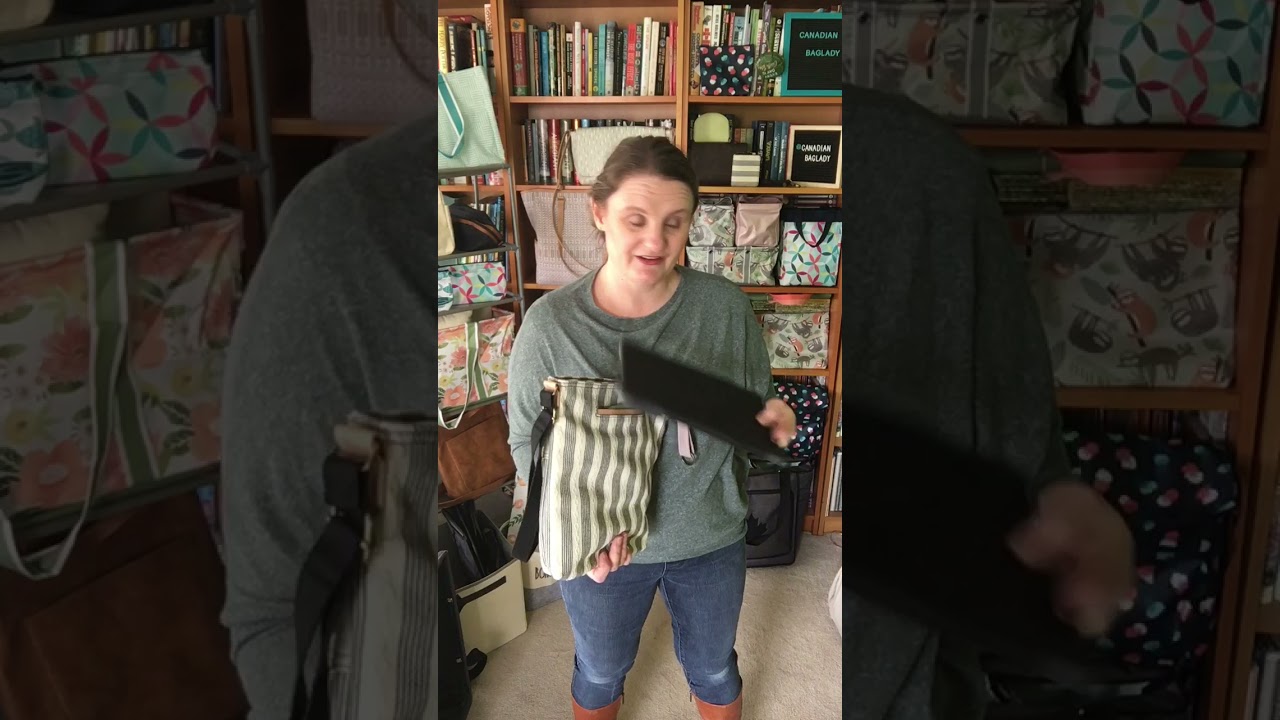 Organizing Shoulder Bag