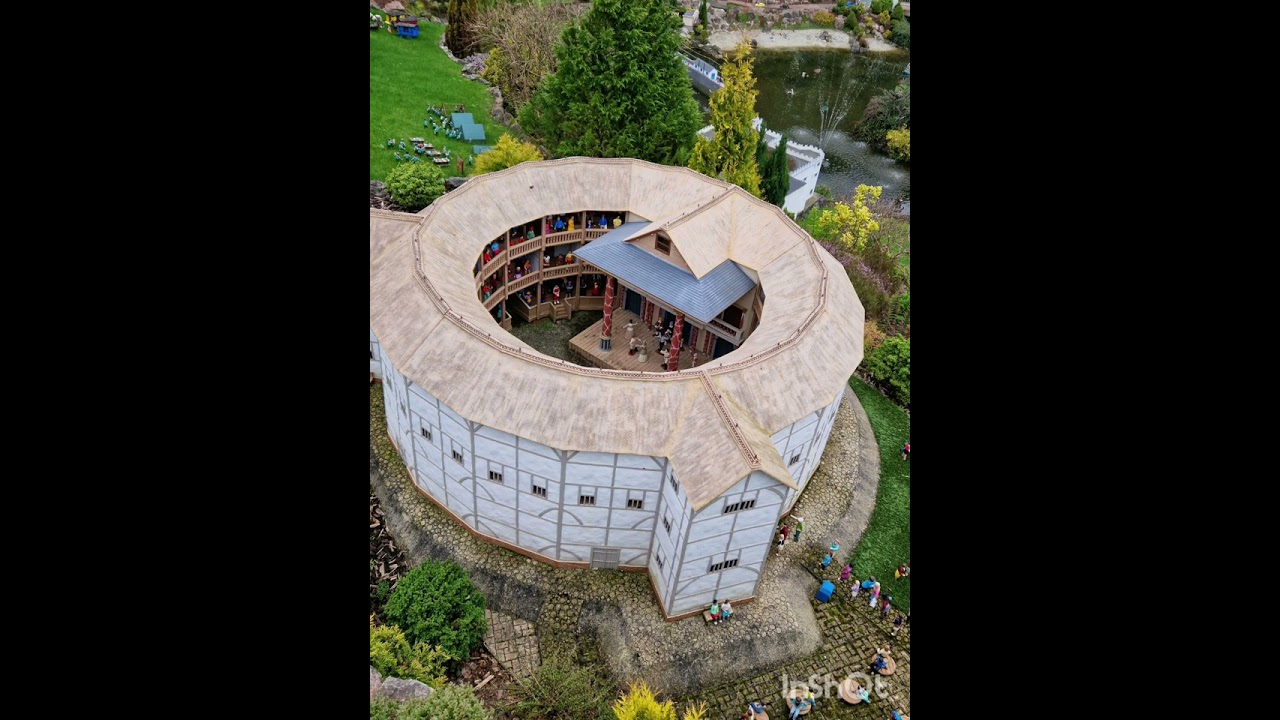 Miniatures - Babbacombe model village -