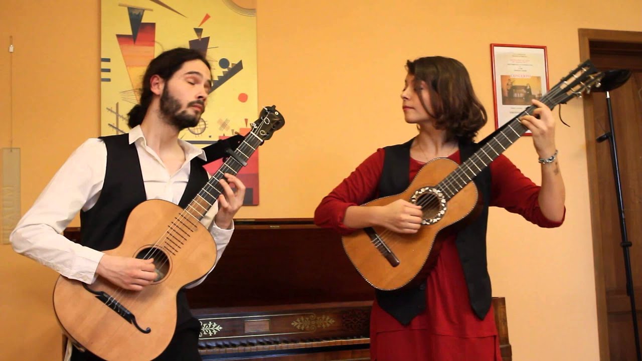 Mauro Giuliani - La Lira Notturna op. 69 n.7 - Duo Arata-Savigni