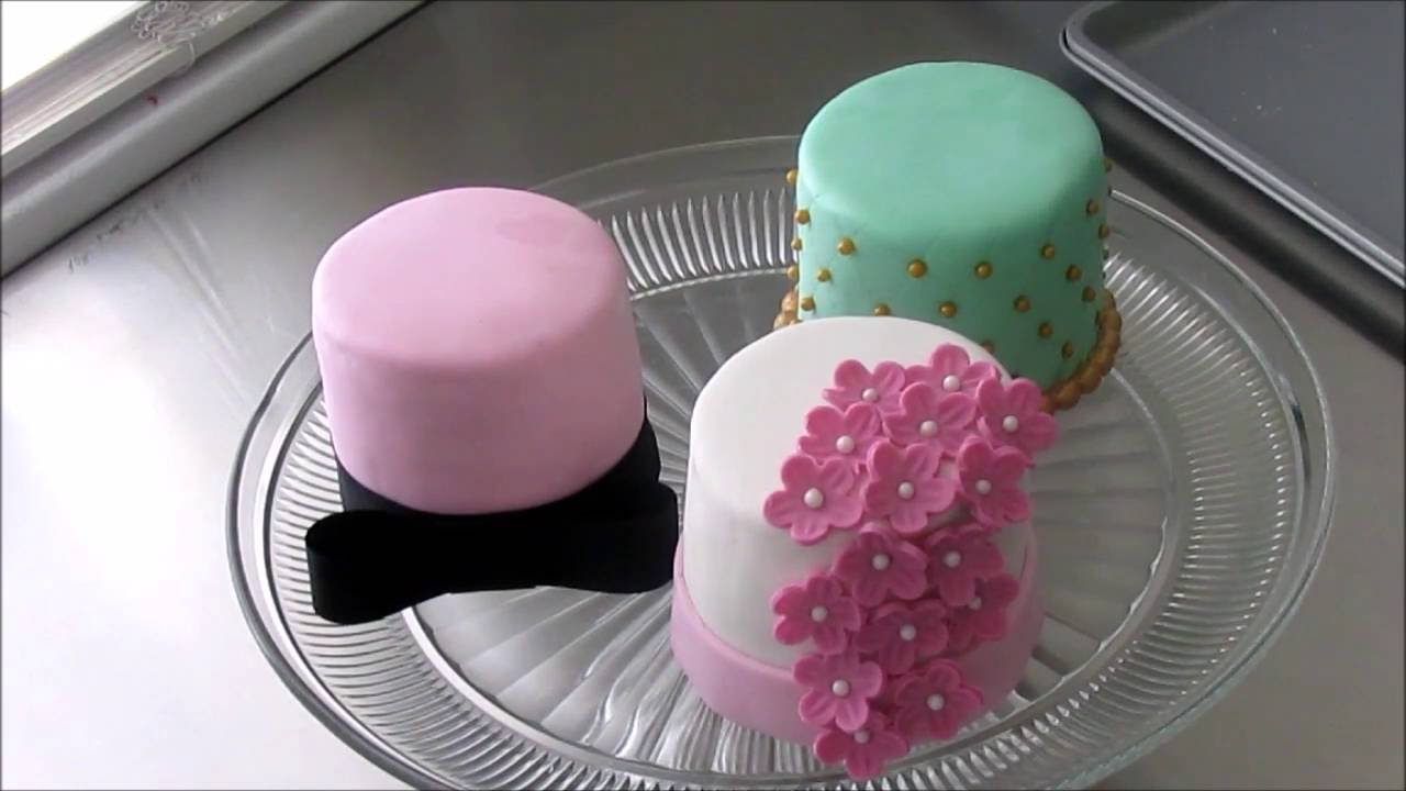 Individual  Mini cakes