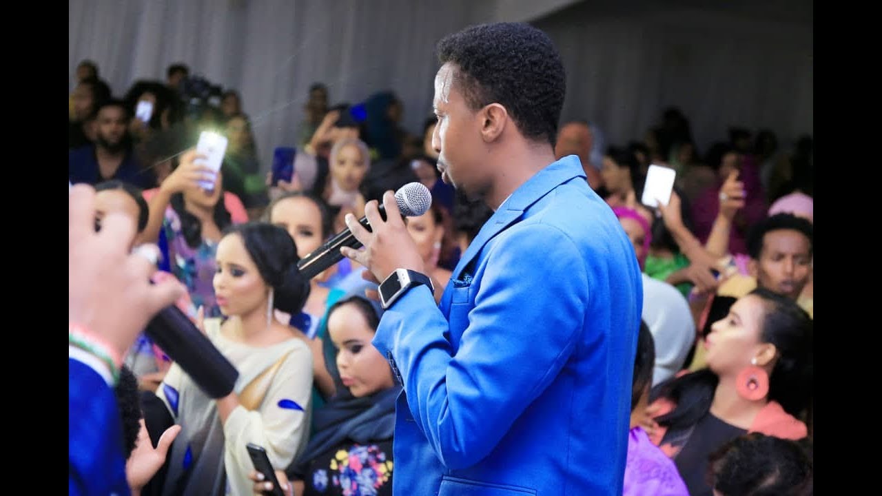 CAWALE ADAN HEESTII HARGEISA IYO TAARABUUNKA LIVE MUSIC SHOW 2019