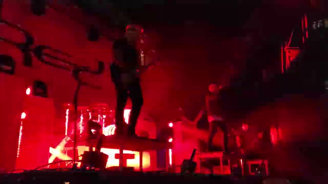 Red - Emergency (live)