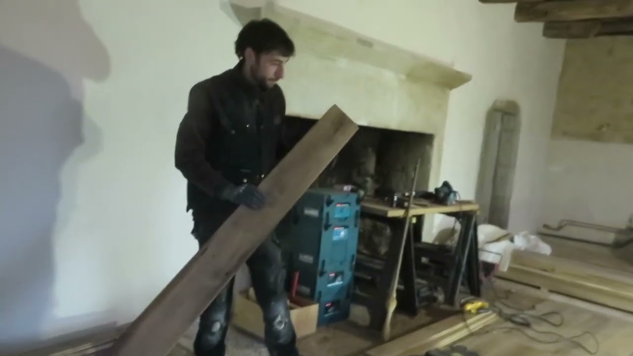 Le Bez : la restauration du plancher