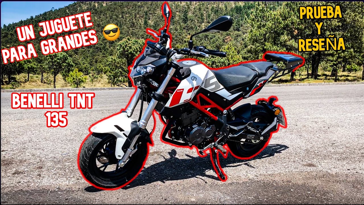 Una Moto para divertirte como niño Benelli TNT 135 😜 Prueba y Reseña