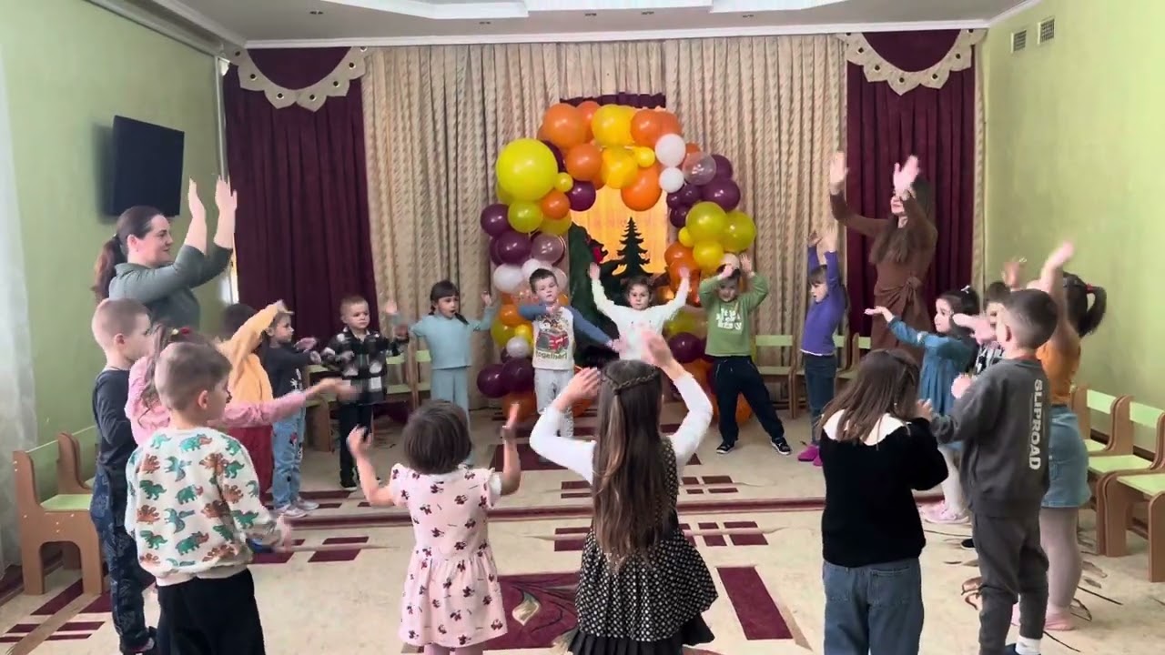 Руханка «Наше коло мов сімʼя » старша групаВеселка Молодійський ЗДО #ПіклуюсьПроМентальне