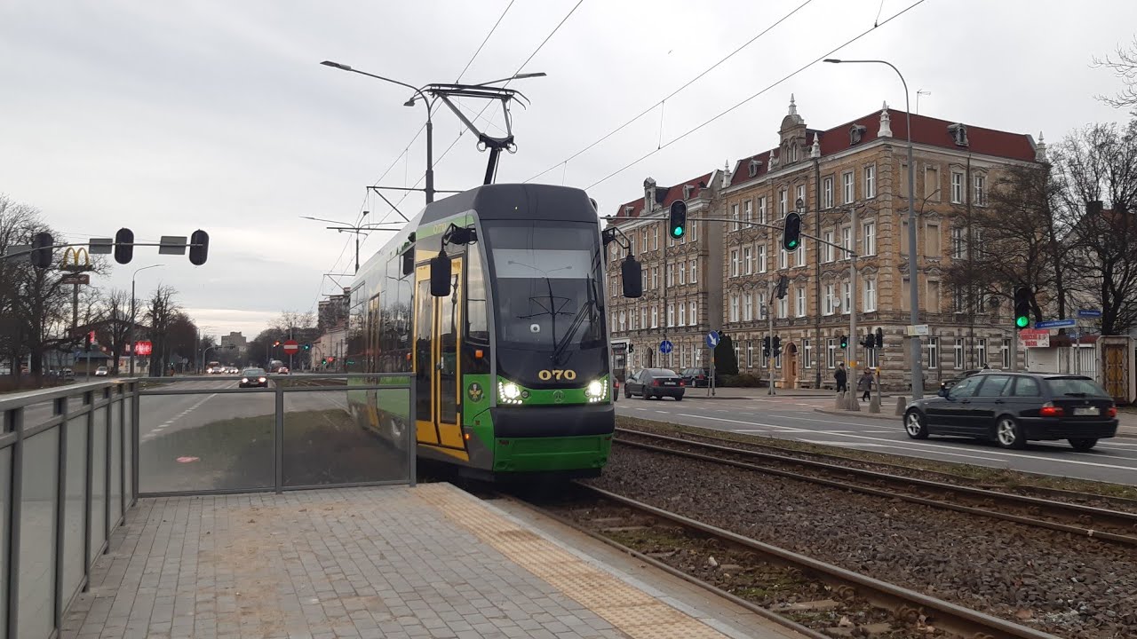 [Tramwaje Elbląskie] Moderus Beta MF09AC #070 - linia 1, kierunek Ogólna