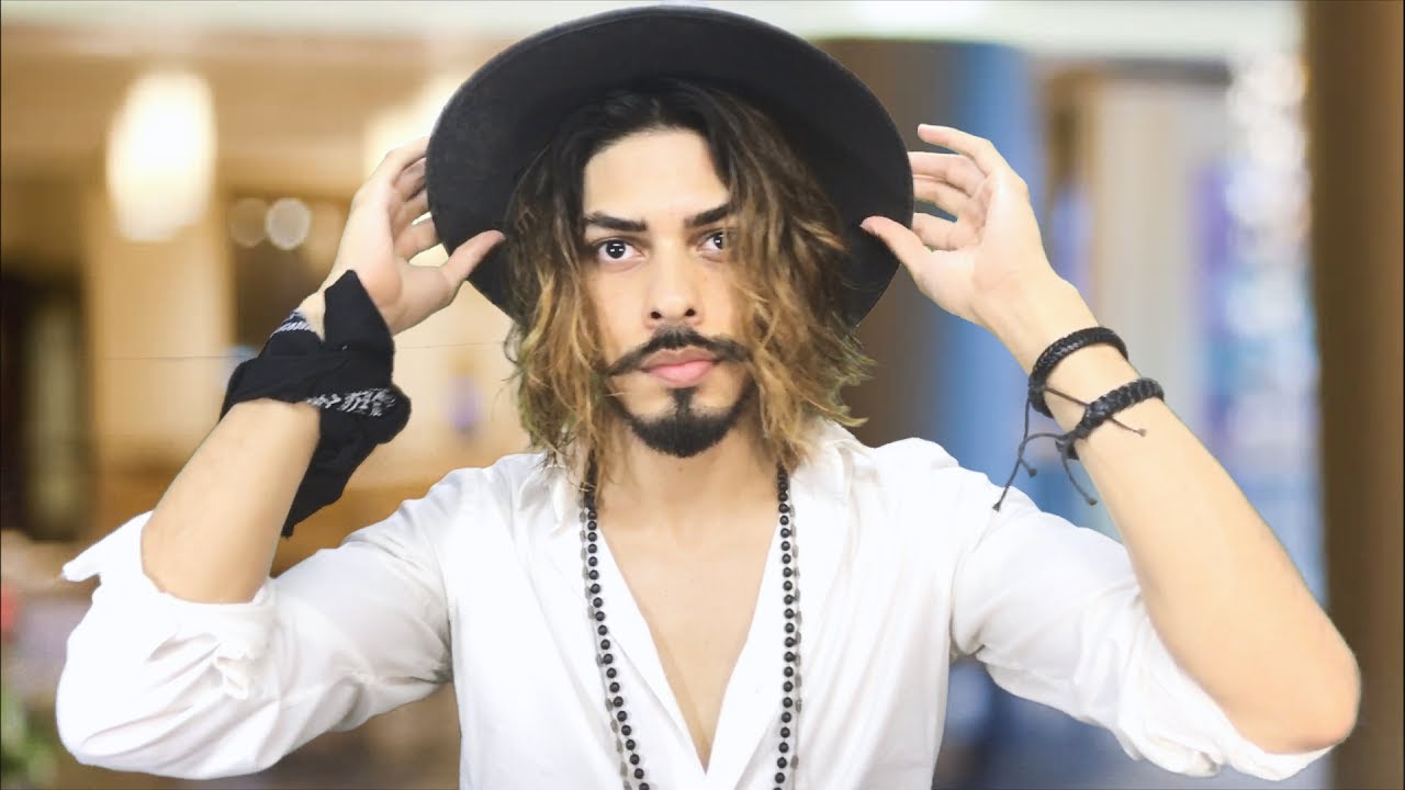 Johnny Depp Hair & Style!