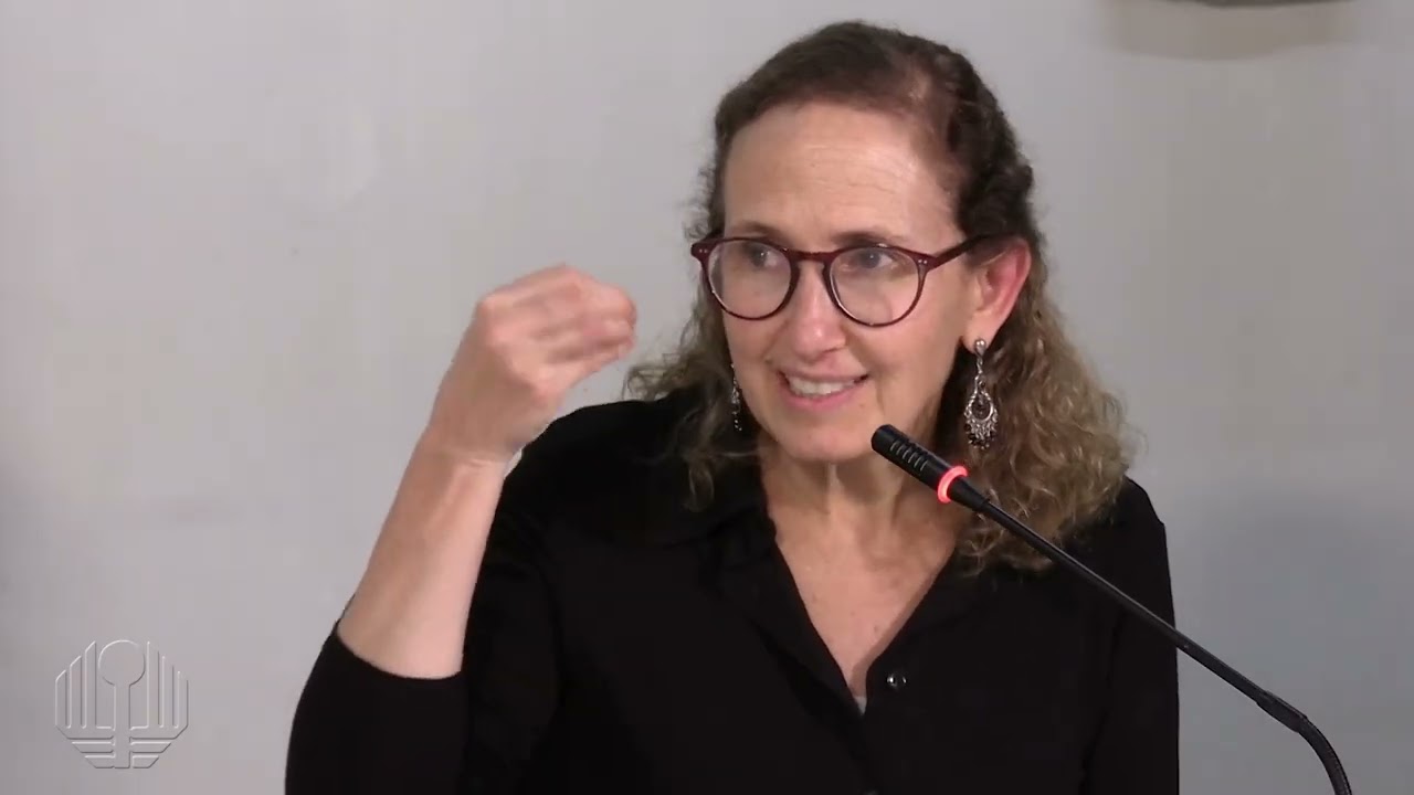 Linguagem, pode e decolonialidade: Uma conversa com Virginia Zavala (PUC-PERU)
