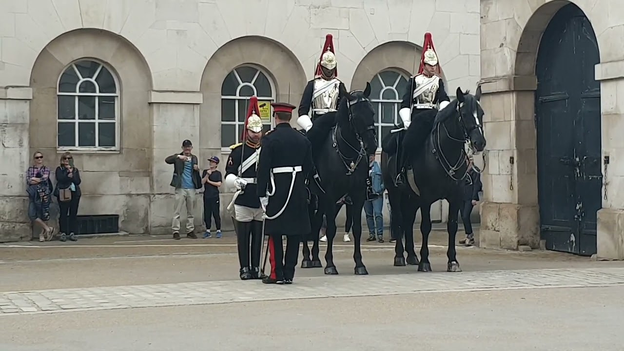 4 o'clock inspection ceremony (full)