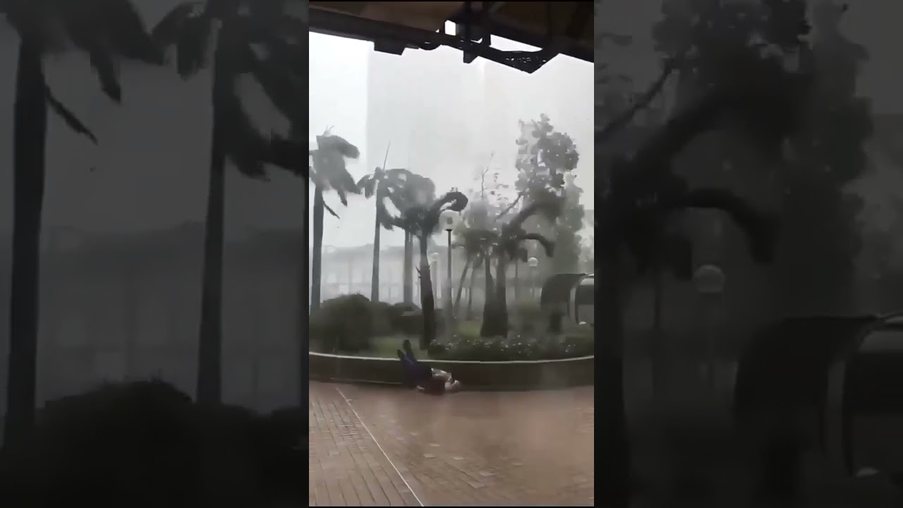 Highest speed of wind😱 that is very  dangerous😱  to humans 😱