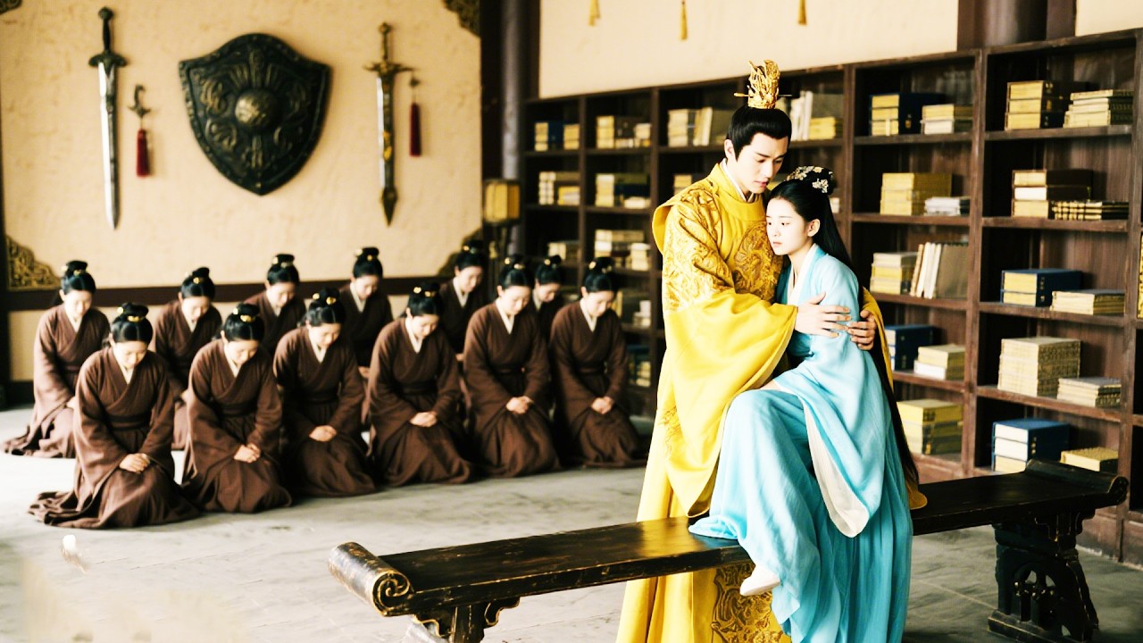 【Movie】賤婢當眾欺辱灰姑娘，不知她竟是王妃；王爺震怒現身，眾人齊跪！💕#中国电视剧 #爱情