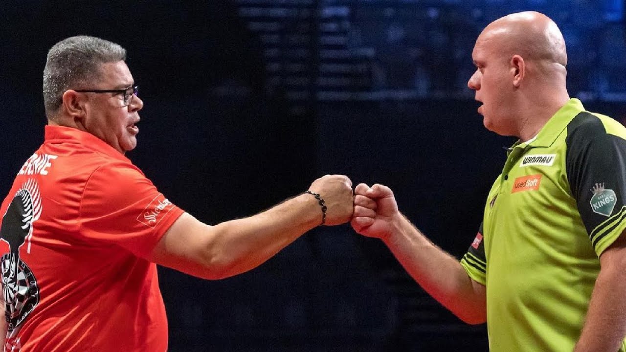 Michael van Gerwen vs Bernie Smith | Round 1 | New Zealand Darts Masters 2022