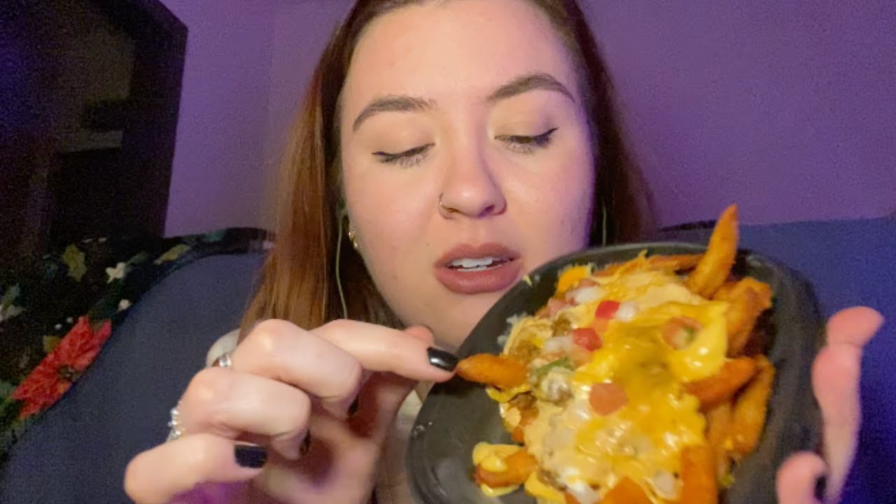 ASMR Eating Taco Bell and Yapping