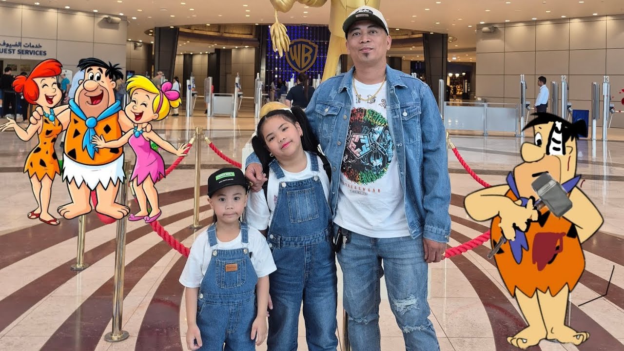 Flintstones Family@Warner Bros.World Yas Island🇦🇪