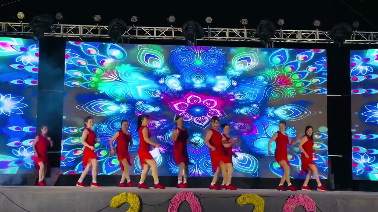 CLB Dancesoprt Bùi Luyến vũ điệu nhảy 80 năm 100 năm mừng hội xuân năm 2026 