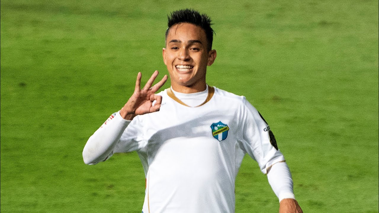 El dia que Oscar Santis sorprendio a toda la Concacaf