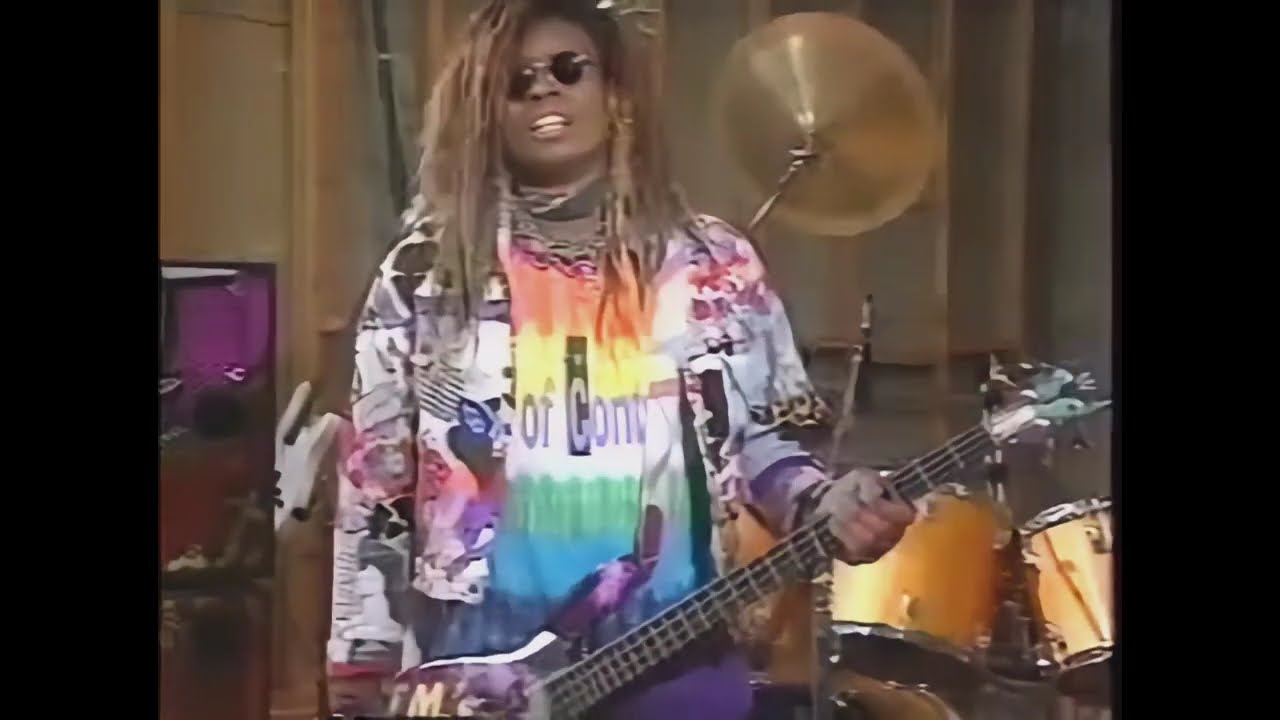T. M. Stevens - Heavy and Funky Bass Techniques (Enhanced Video)