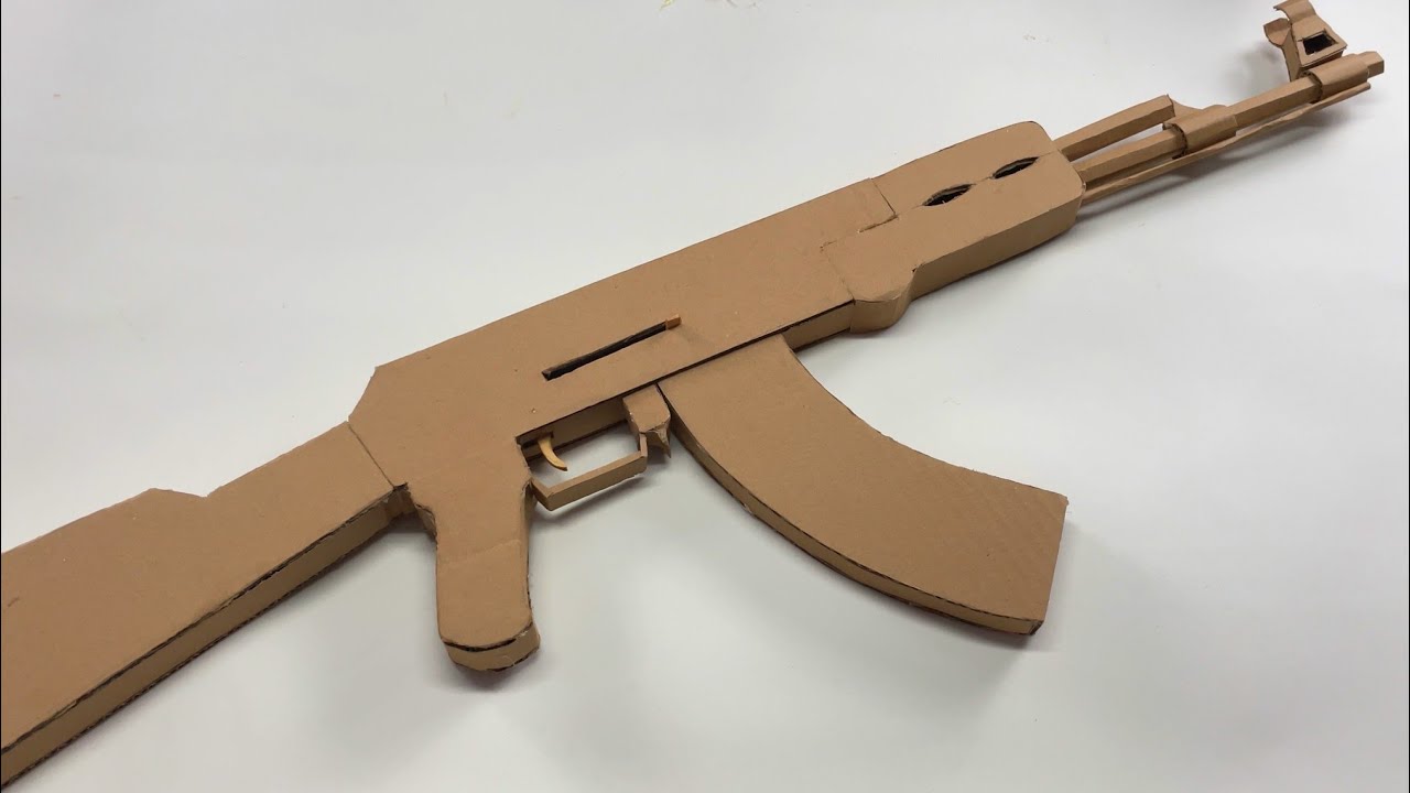 COMO FAZER UMA AK-47 DE PAPELÃO QUE DISPARA