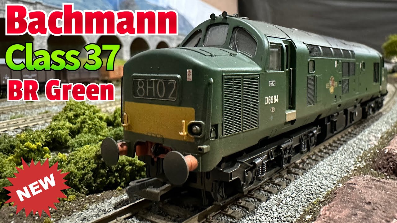 Bachmann Class 37 BR Green weathered