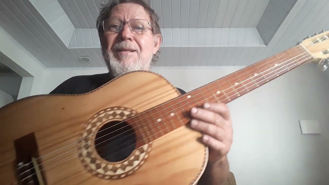 resultado do viol&atilde;o  feito de pinos luthieria viola em kako