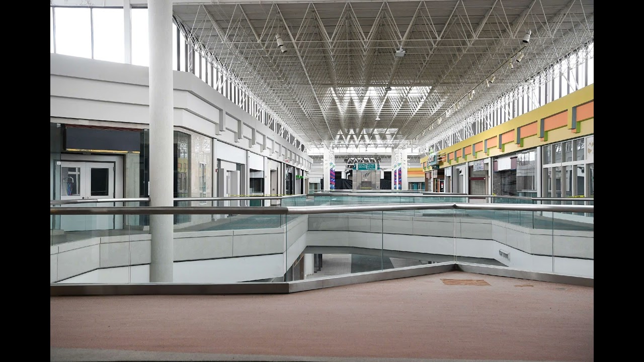 (libet's delay)  (echo in the mall)